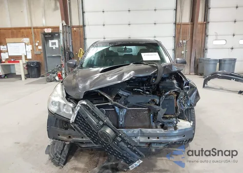 2014 Subaru Legacy 2.5I Premium из США, поврежденный, VIN 4S3BMBD62E3018058